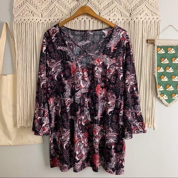 Bleeker & McDougal Flare Sleeve Printed Flowy Top Size 2X - Picture 1 of 8